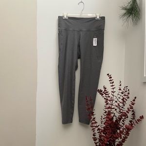 Old Navy High-waisted PowerPress Crop Leggings